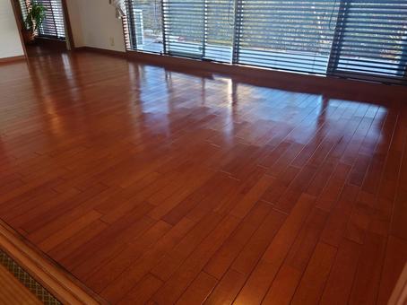 フローリングワックス